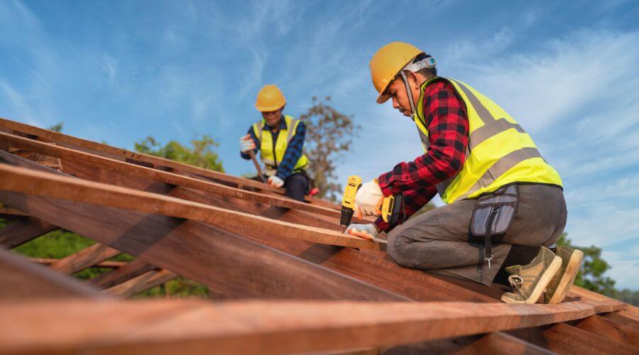 Professional gutter cleaning in Montclair, CA